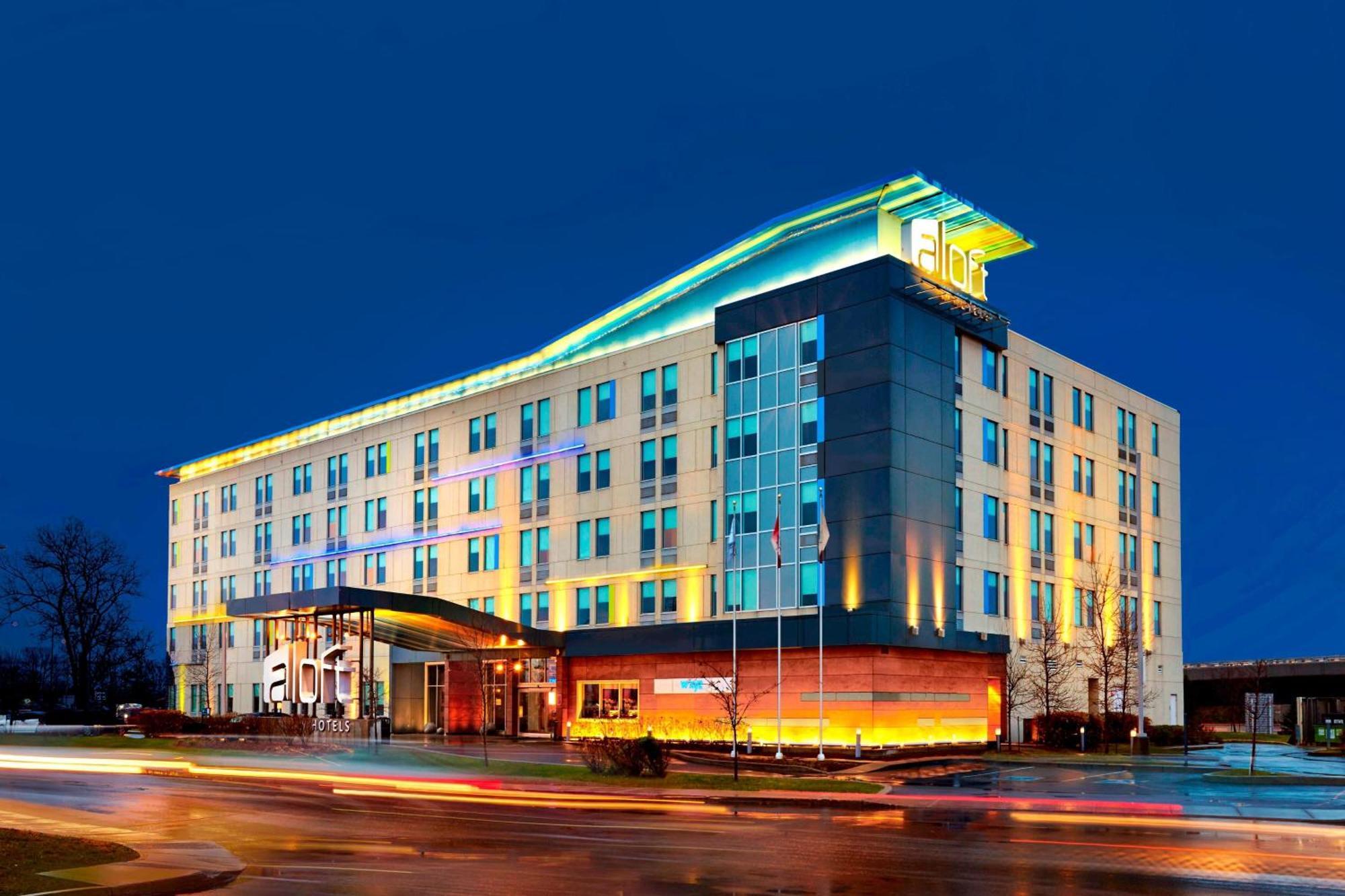 Aloft Montreal Airport Hotel Dorval Buitenkant foto